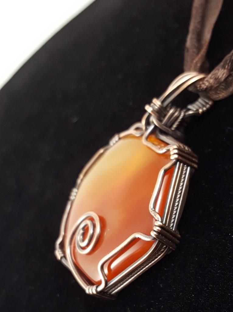 Carnelian Hexagon Pendant with Copper Wire Wrapping – Extraversions ...